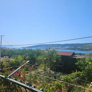 apartment-petar-trogir.hotels-in-trogir.com/